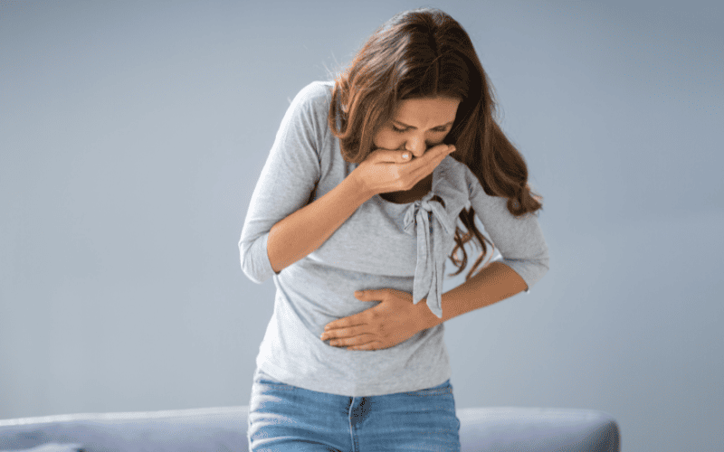 Chóng mặt và buồn nôn có thể là biểu hiện của nhiều tình trạng sức khỏe khác nhau Chóng mặt và buồn nôn có thể là biểu hiện của nhiều tình trạng sức khỏe khác nhau