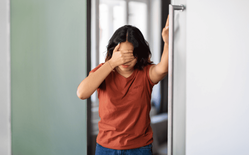 Chóng mặt là một triệu chứng không chỉ gây khó chịu mà còn ảnh hưởng đến chất lượng cuộc sống Chóng mặt là một triệu chứng không chỉ gây khó chịu mà còn ảnh hưởng đến chất lượng cuộc sống