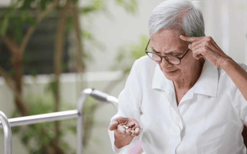 Bệnh tiền đình ở người già là một vấn đề sức khỏe ngày càng phổ biến Bệnh tiền đình ở người già là một vấn đề sức khỏe ngày càng phổ biến