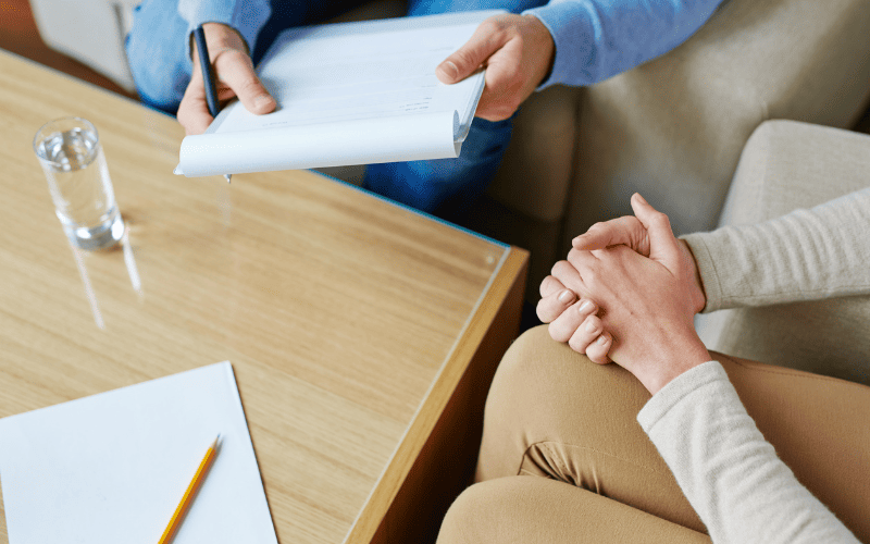 Điều quan trọng nhất khi gặp phải triệu chứng này là không bỏ qua bước thăm khám y tế chuyên nghiệp