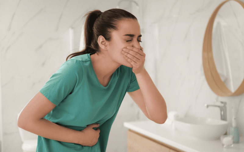Buồn nôn có thể là một phản ứng của cơ thể khi không nhận đủ máu