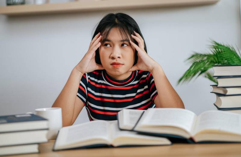 Người trẻ bị sa sút trí tuệ có thể phục hồi không?