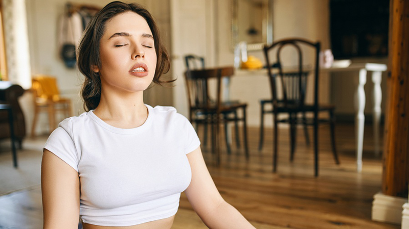 Tuần hoàn máu kém gây ù tai nguyên nhân do dâu?