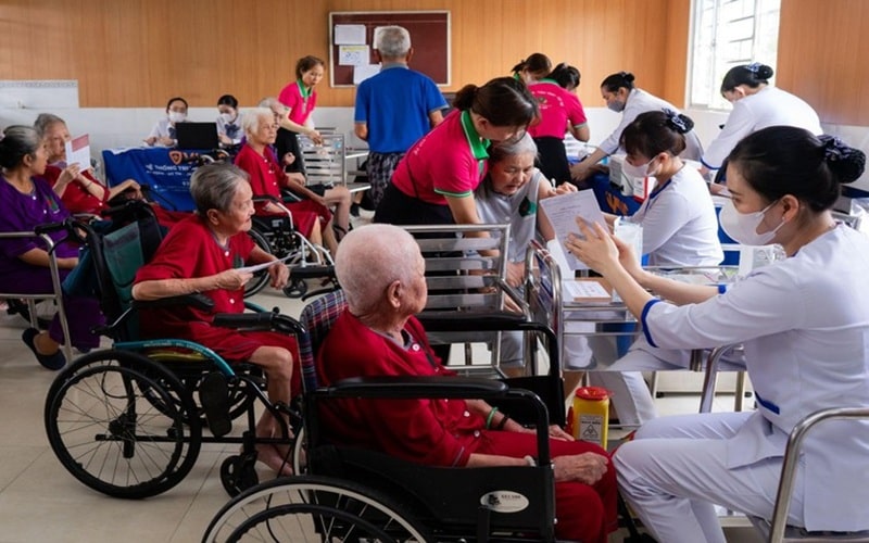 CÚm Ở NgƯỜi Cao TuỔi 4