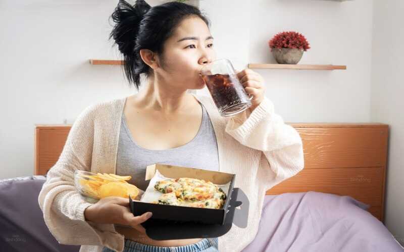 An Uong Khong Lanh Manh Tang Nguy Co Nhoi Mau Co Tim